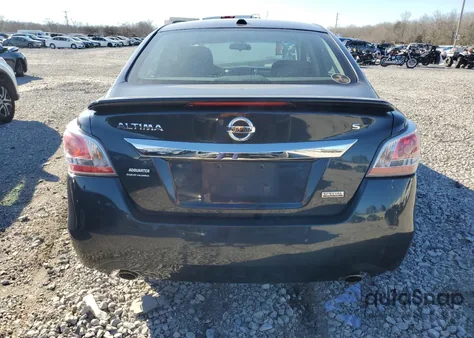 2015 Nissan Altima 2.5 z USA, uszkodzony, nr VIN 1N4AL3AP5FC466657